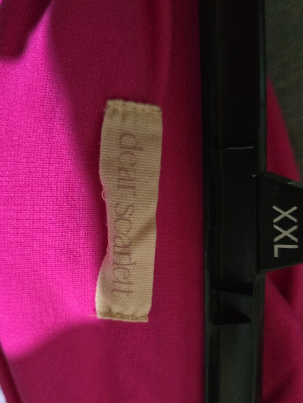 High-Rise Cropped Leggings in Fuchsia Pink - Picture 2 of 4